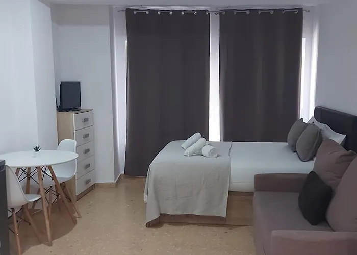 公寓 Sanfernando14 *